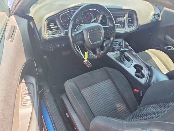2023 DODGE CHALLENGER SXT