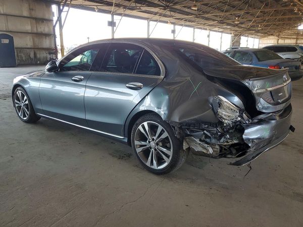 2017 MERCEDES-BENZ C C300