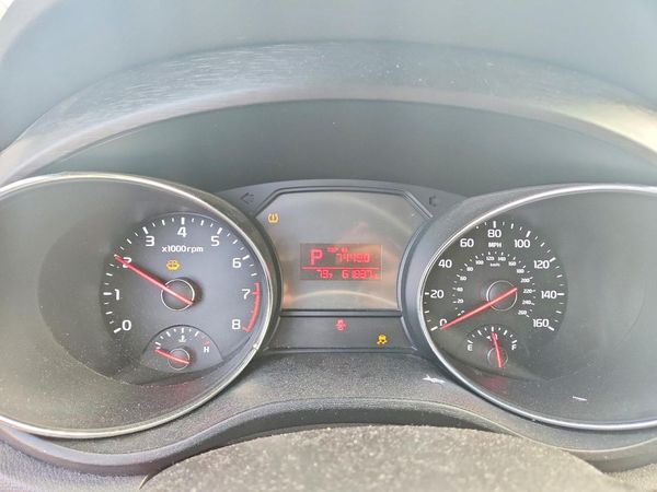 2016 KIA SEDONA