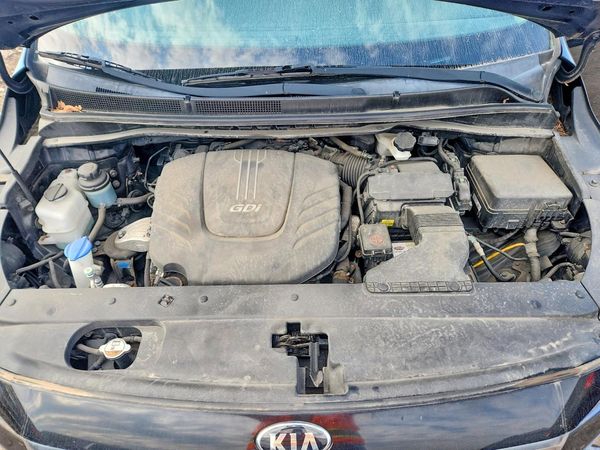 2016 KIA SEDONA