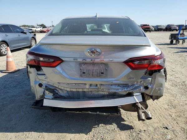 2024 TOYOTA CAMRY