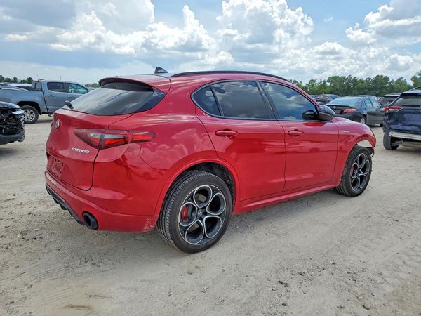 2022 ALFA ROMEO STELVIO TI AWD