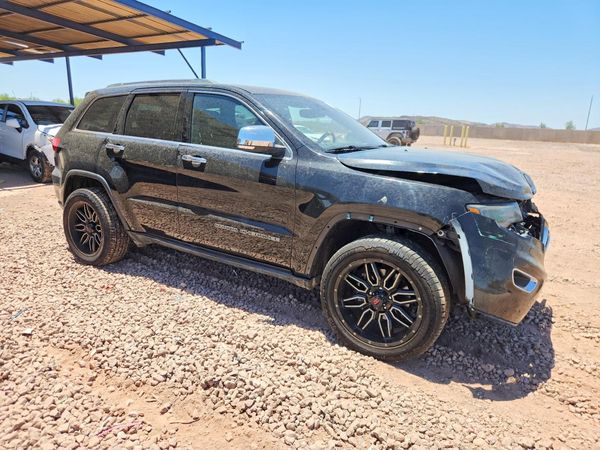 2017 JEEP GRAND CHEROKEE