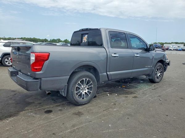 2021 NISSAN TITAN Crew Cab