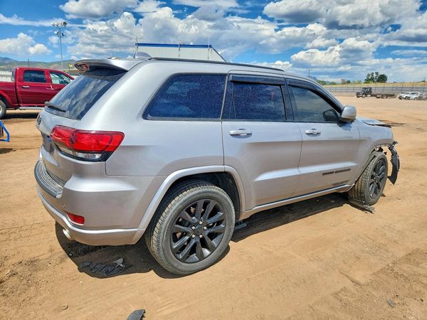 2018 JEEP GRAND CHEROKEE LAREDO 4X4