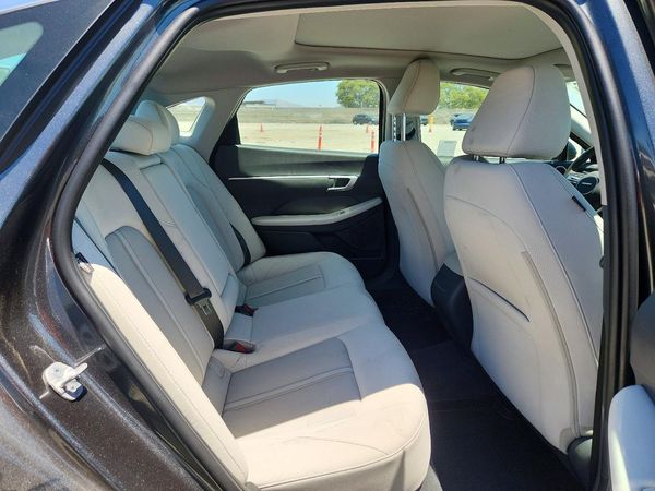 2025 HYUNDAI SONATA SEL Convenience