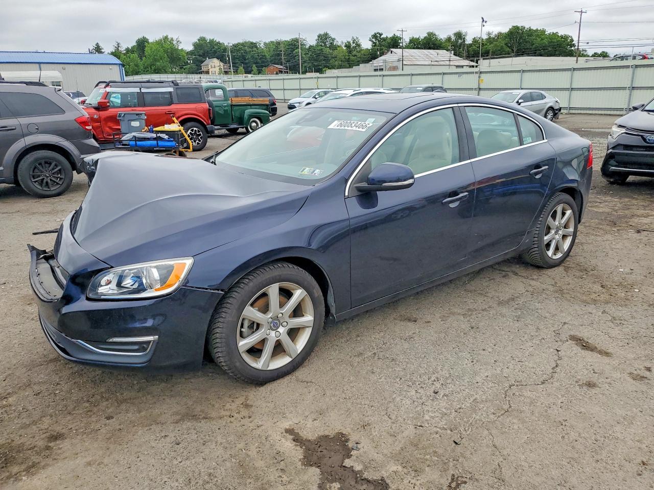 2016 VOLVO S60 SV33 Premier