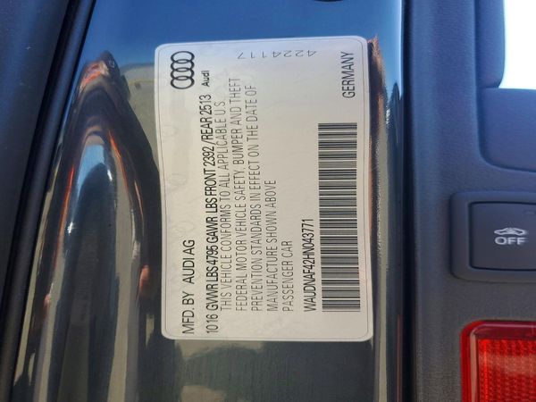2017 AUDI A4 quattro Premium