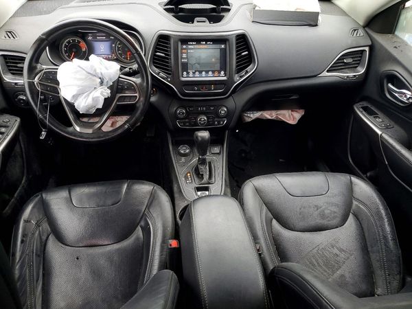 2021 JEEP CHEROKEE LATITUDE LUX 4X4