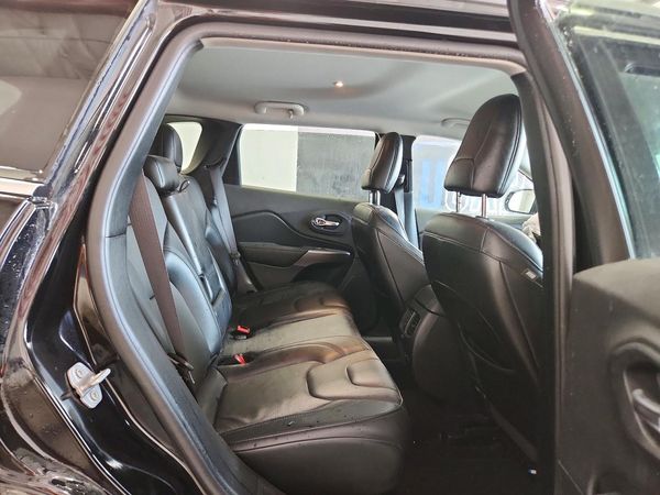 2021 JEEP CHEROKEE LATITUDE LUX 4X4