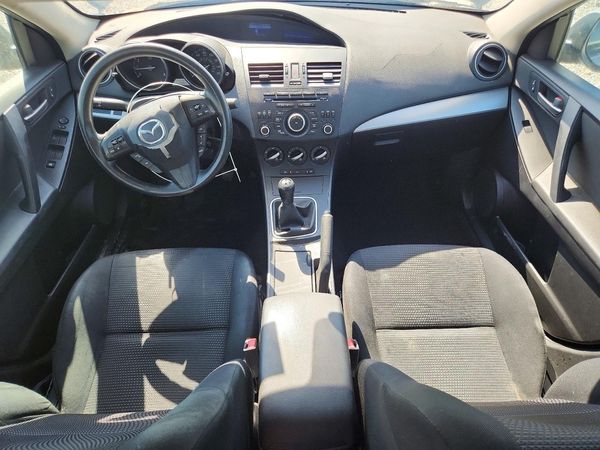 2013 MAZDA 3 Sport/GX