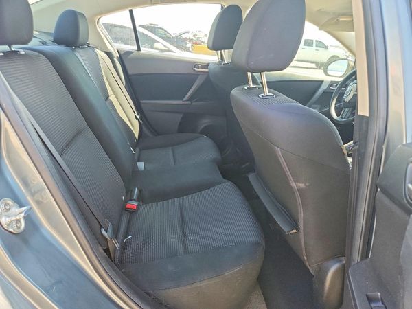 2013 MAZDA 3 Sport/GX