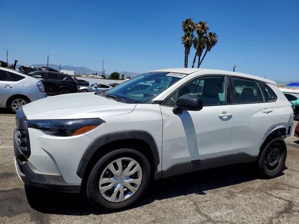 2026 TOYOTA COROLLA CROSS