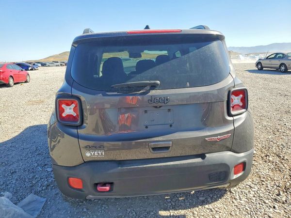 2018 JEEP RENEGADE Trailhawk