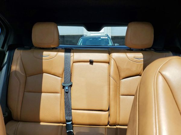 2019 CADILLAC XT4 Premium Luxury