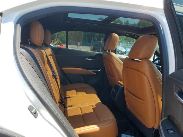 2019 CADILLAC XT4 Premium Luxury