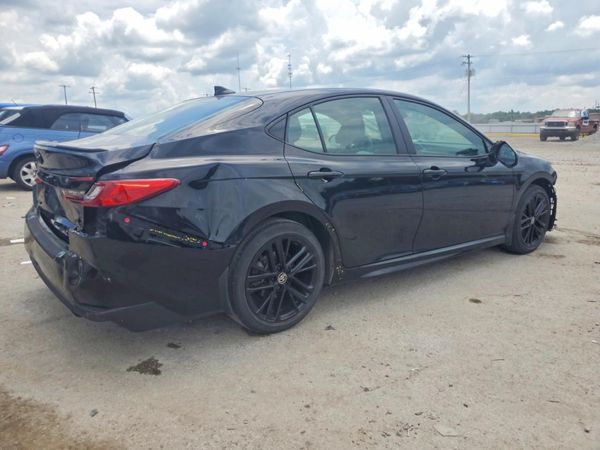 2025 TOYOTA CAMRY