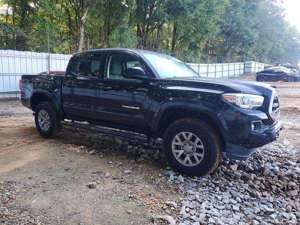 2017 TOYOTA TACOMA