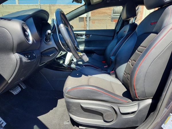 2022 KIA FORTE GT
