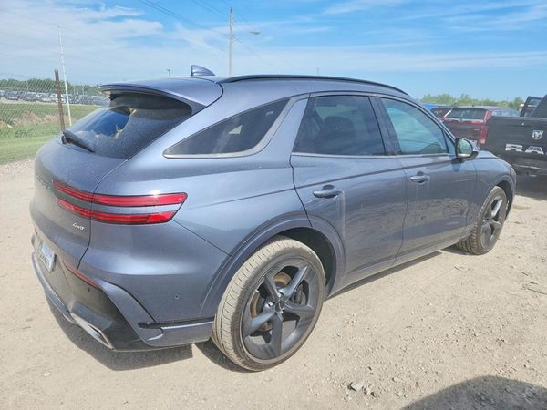 2026 GENESIS GV70