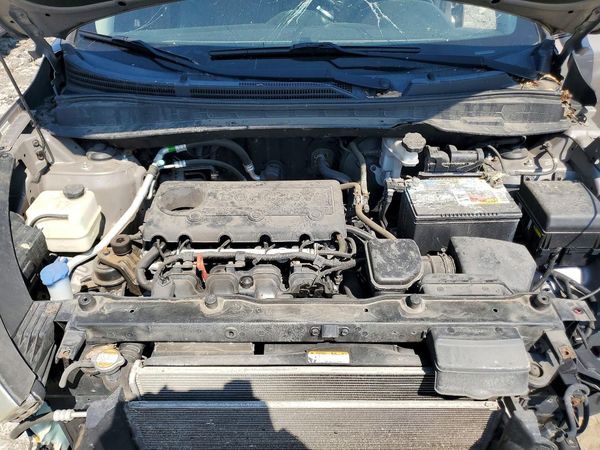 2012 HYUNDAI TUCSON GLS