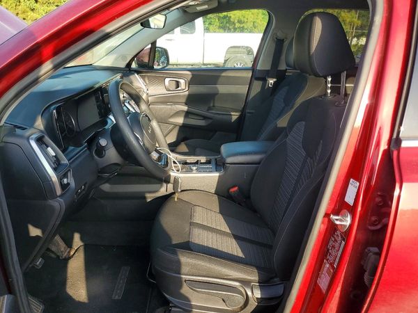2022 KIA SORENTO LX