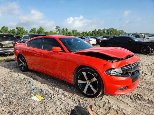 2017 DODGE CHARGER SXT