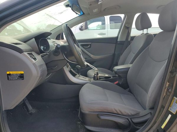 2013 HYUNDAI ELANTRA