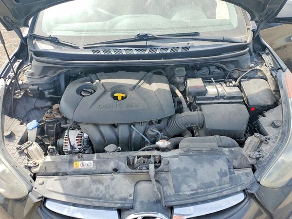 2013 HYUNDAI ELANTRA