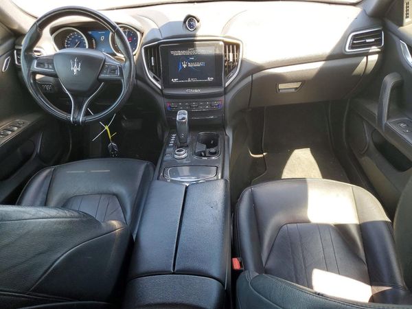 2020 MASERATI GHIBLI