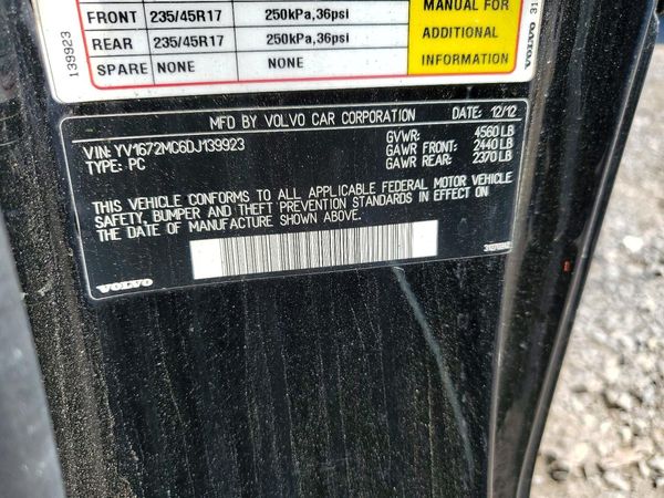 2013 VOLVO C70