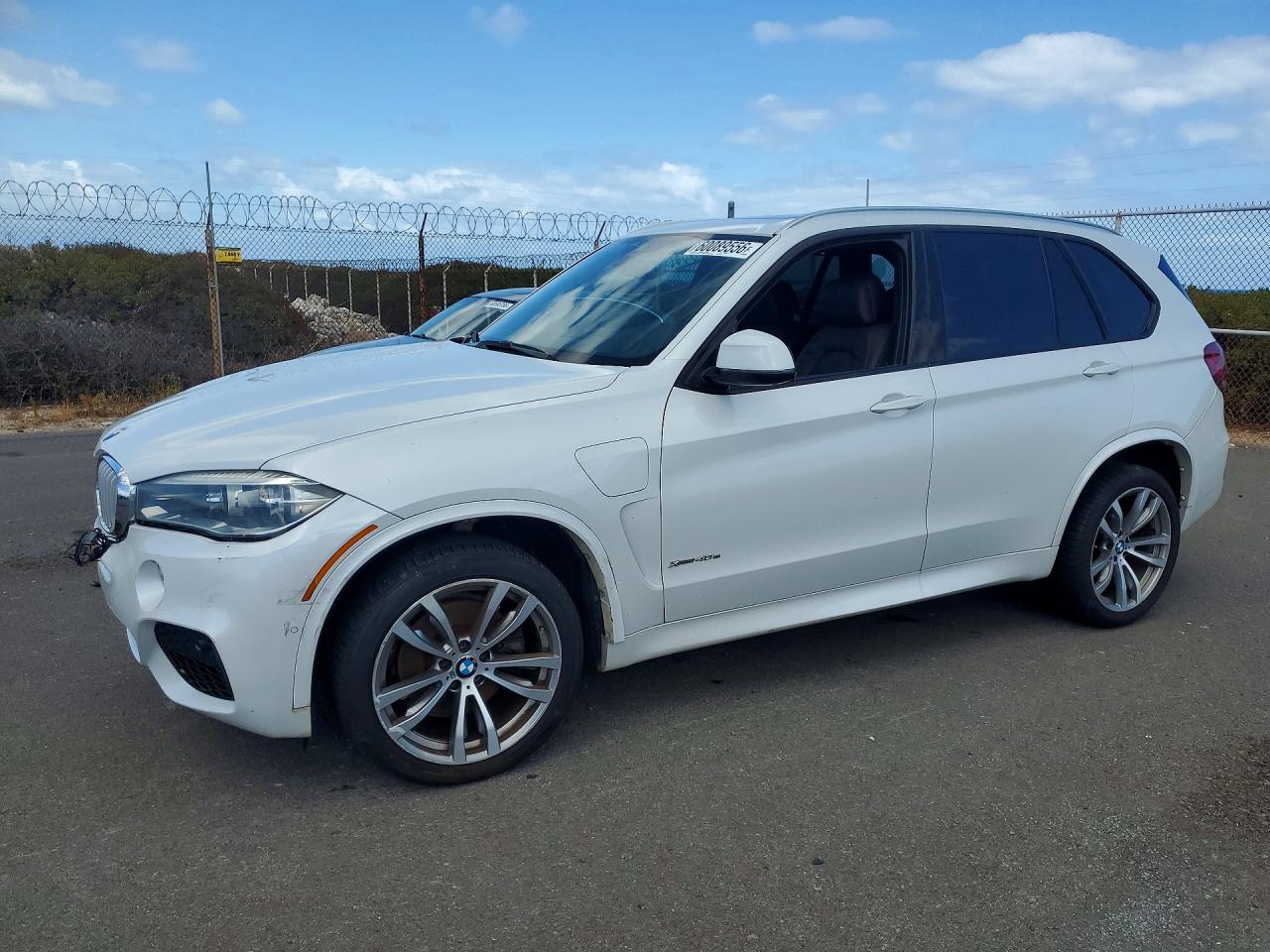 2016 BMW X5 xDrive40e