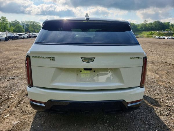 2025 CADILLAC ESCALADE IQ