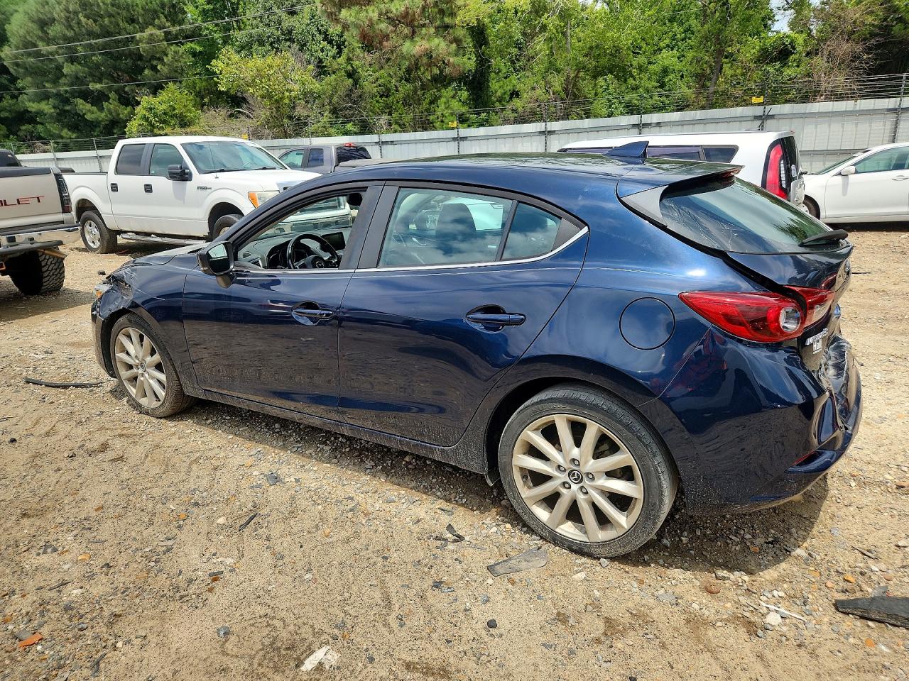 2017 MAZDA 3 Grand Touring
