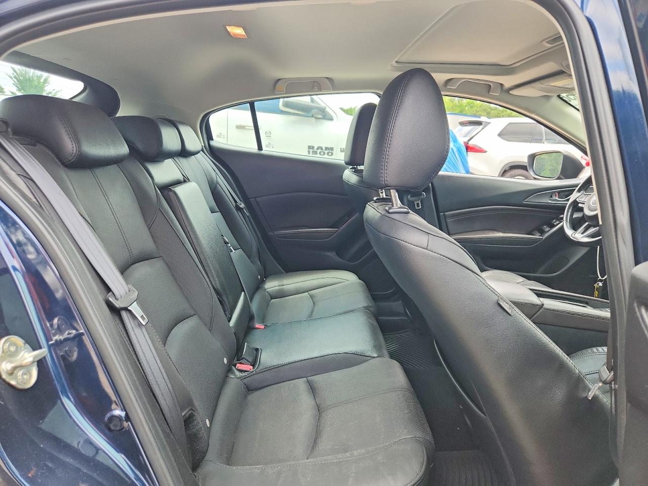 2017 MAZDA 3 Grand Touring