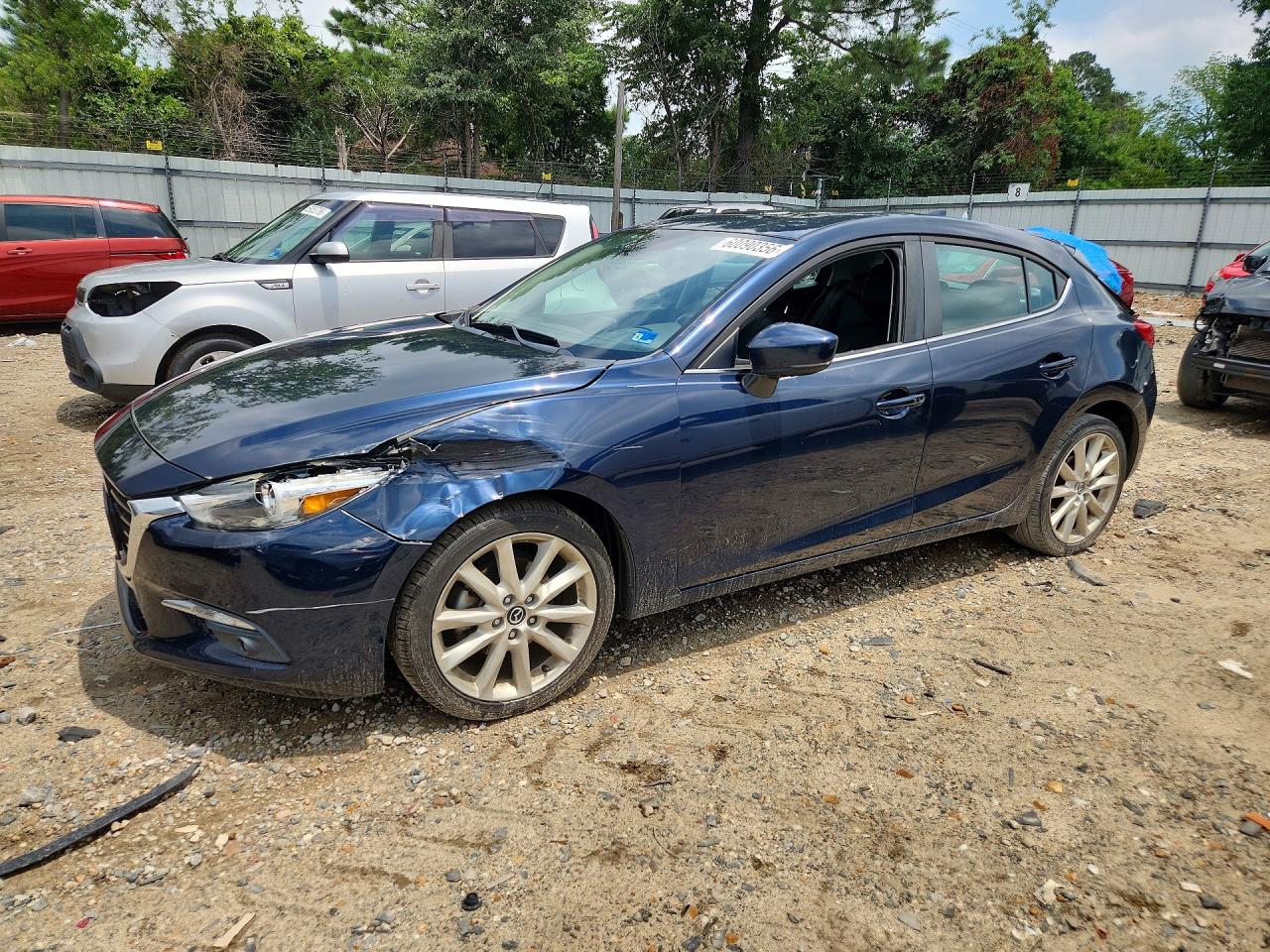 2017 MAZDA 3 Grand Touring