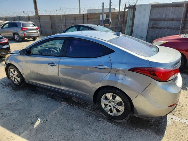 2016 HYUNDAI ELANTRA
