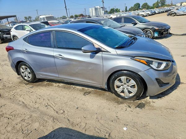 2016 HYUNDAI ELANTRA