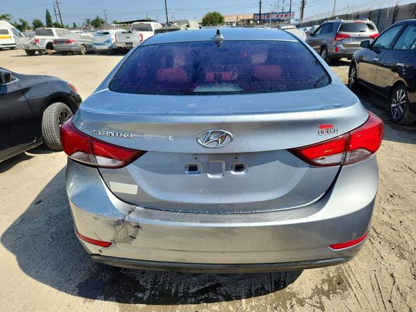 2016 HYUNDAI ELANTRA