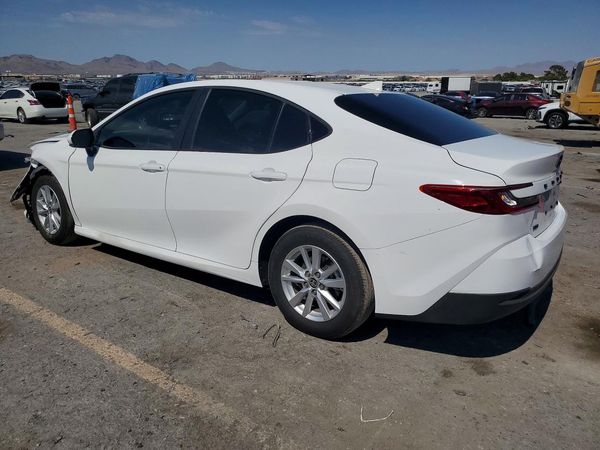 2026 TOYOTA CAMRY