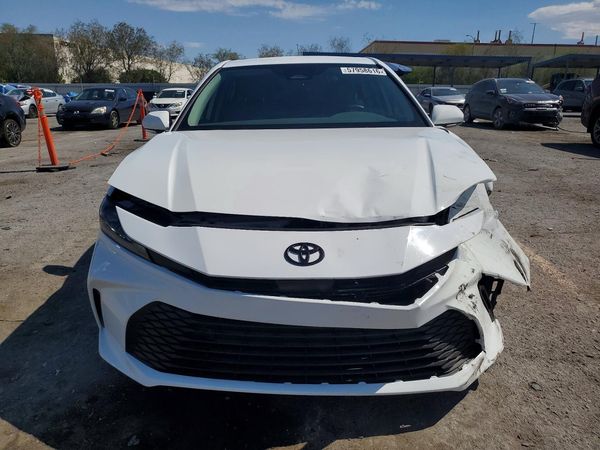 2026 TOYOTA CAMRY