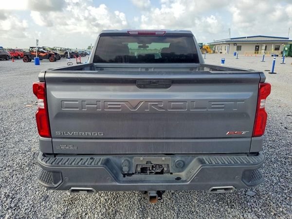 2022 CHEVROLET SILVERADO RST