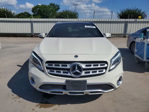 2018 MERCEDES-BENZ GLA GLA250