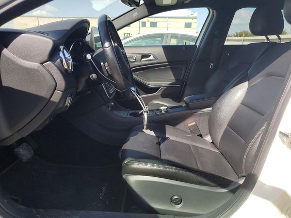 2018 MERCEDES-BENZ GLA GLA250