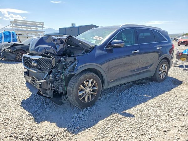 2017 KIA SORENTO L, LX