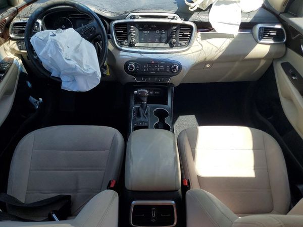 2017 KIA SORENTO L, LX