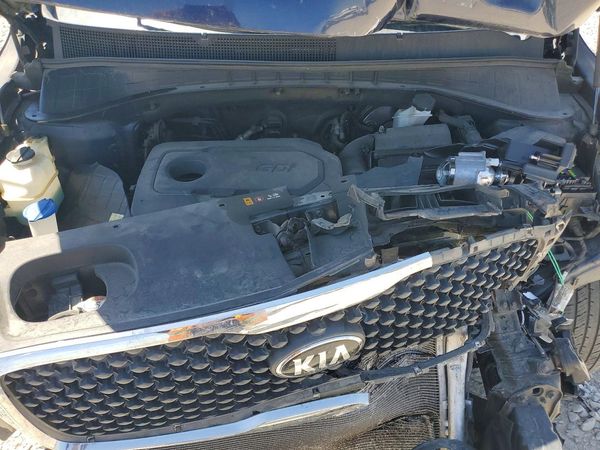 2017 KIA SORENTO L, LX