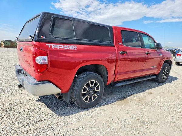 2015 TOYOTA TUNDRA SR5 Grade