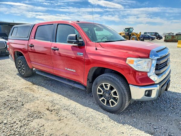 2015 TOYOTA TUNDRA SR5 Grade