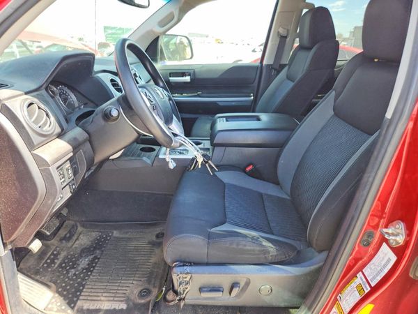 2015 TOYOTA TUNDRA SR5 Grade